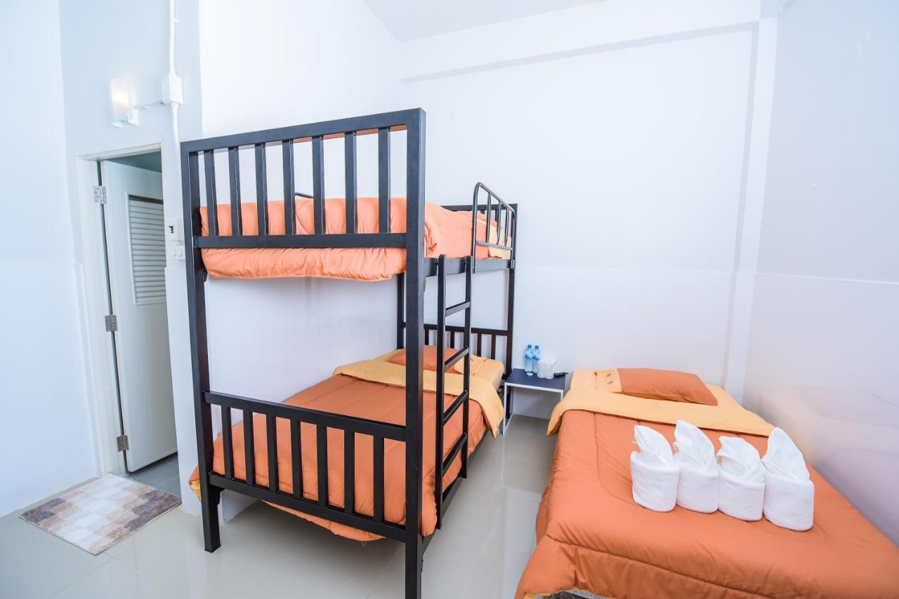 Nadpob Mansion Hotel Surat Thani Bagian luar foto