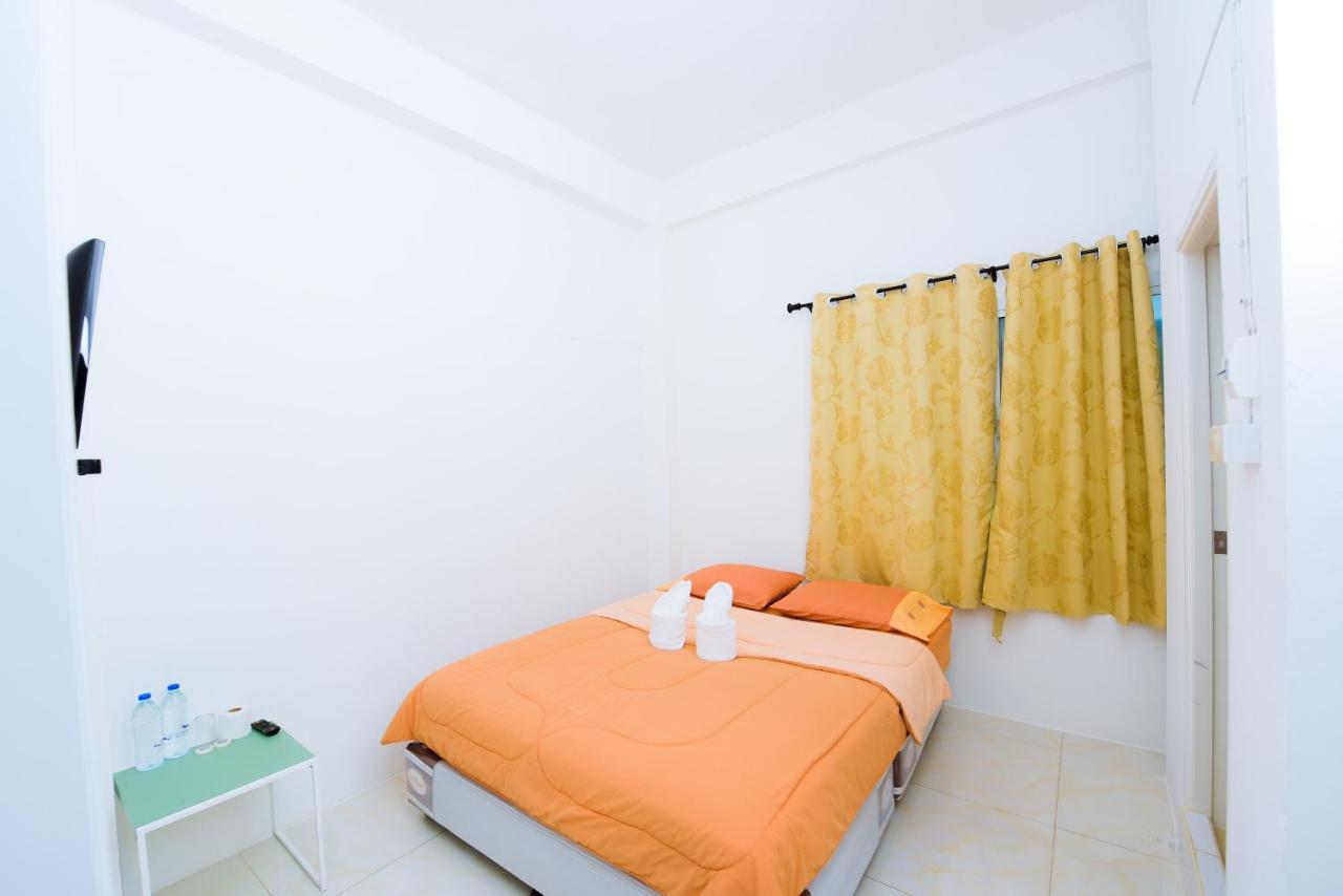 Nadpob Mansion Hotel Surat Thani Bagian luar foto