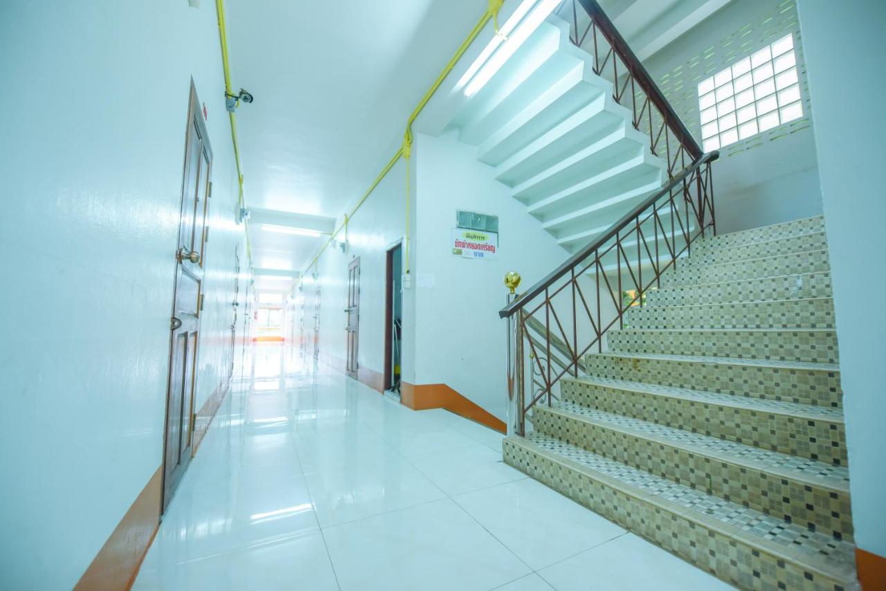 Nadpob Mansion Hotel Surat Thani Bagian luar foto